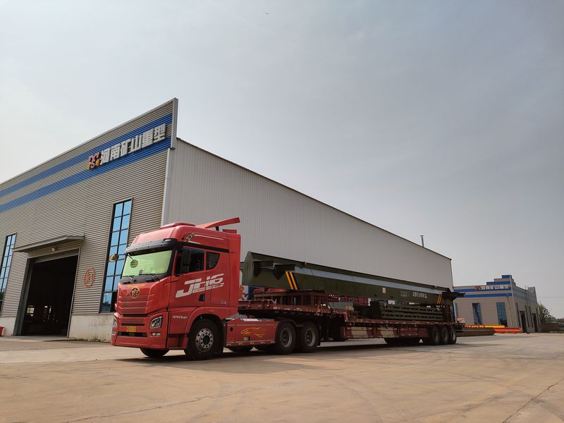 廣東某公司，采購(gòu)我公司一臺(tái)16噸電動(dòng)葫蘆門式起重機(jī)