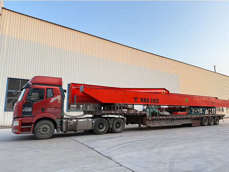 葫蘆雙 LH10t-22.8m  制作完成 裝車發出