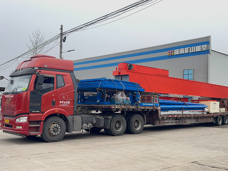 葫蘆雙 LH25/10t-19.5m  制作完成 裝車發出